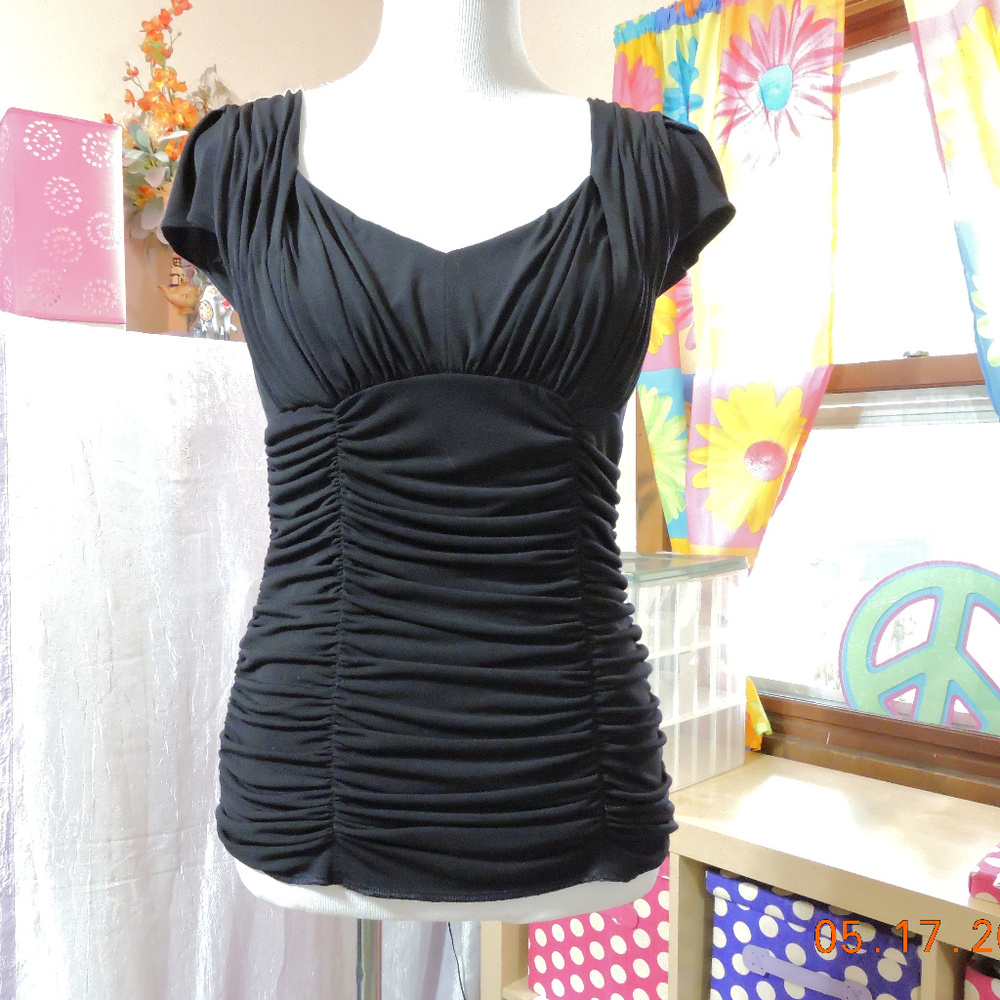 CALVIN KLEIN TOP SIZE SMALL